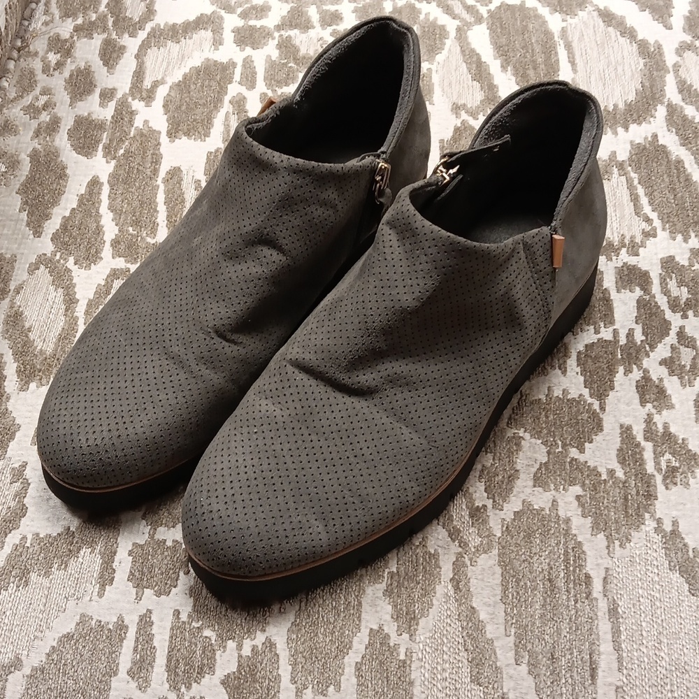 Dr. Scholl's Slip-on Faux Leather Sneaker Gray Shoes Women's Size 7.5M
